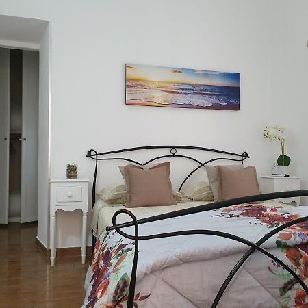 Guest House Al Mare Civitavecchia Eksteriør bilde
