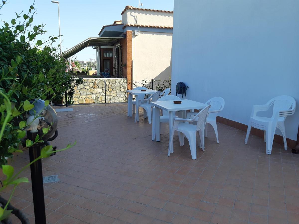 Guest House Al Mare Civitavecchia Eksteriør bilde