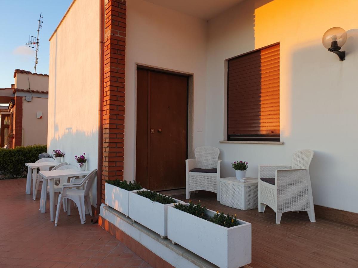 Guest House Al Mare Civitavecchia Eksteriør bilde