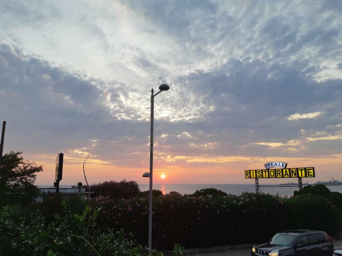 Guest House Al Mare Civitavecchia Eksteriør bilde